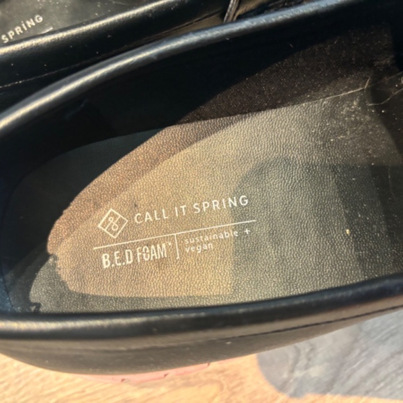 Spring Vegan Loafers - Picture 3 of 4